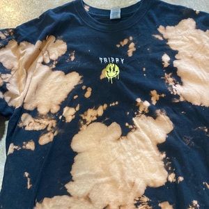 Women’s large t shirt